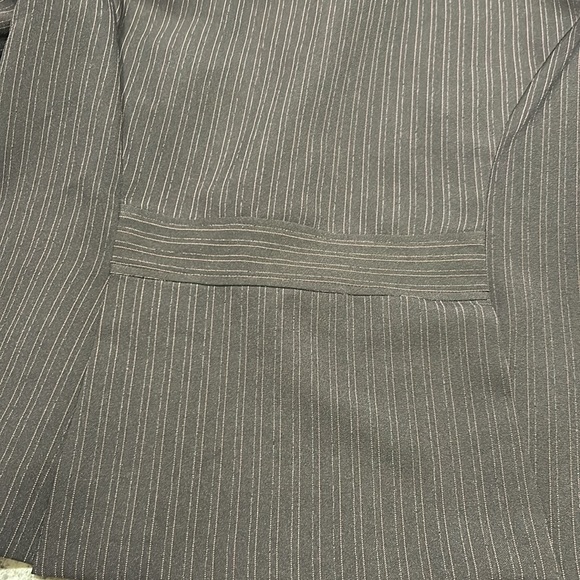 Attractive 3 piece ladies suit set! - Picture 8 of 15